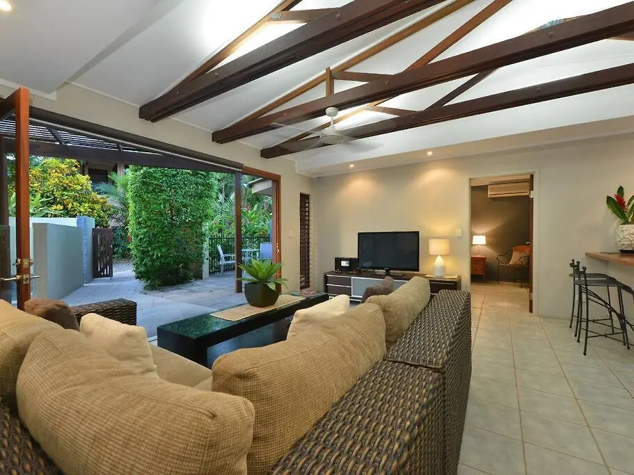 Cassowary Villa 1 - Short Walk To Beach And Town Port Douglas Australia